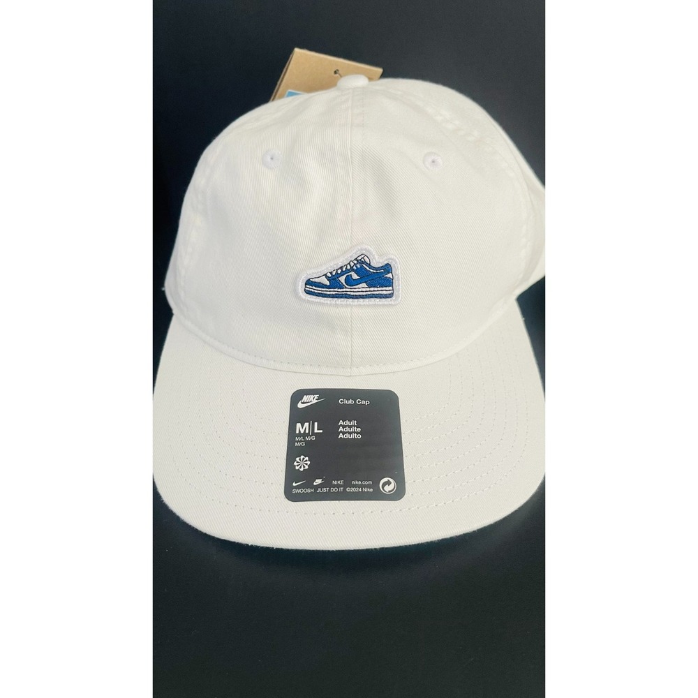 Nike club cap white M/L move to zero